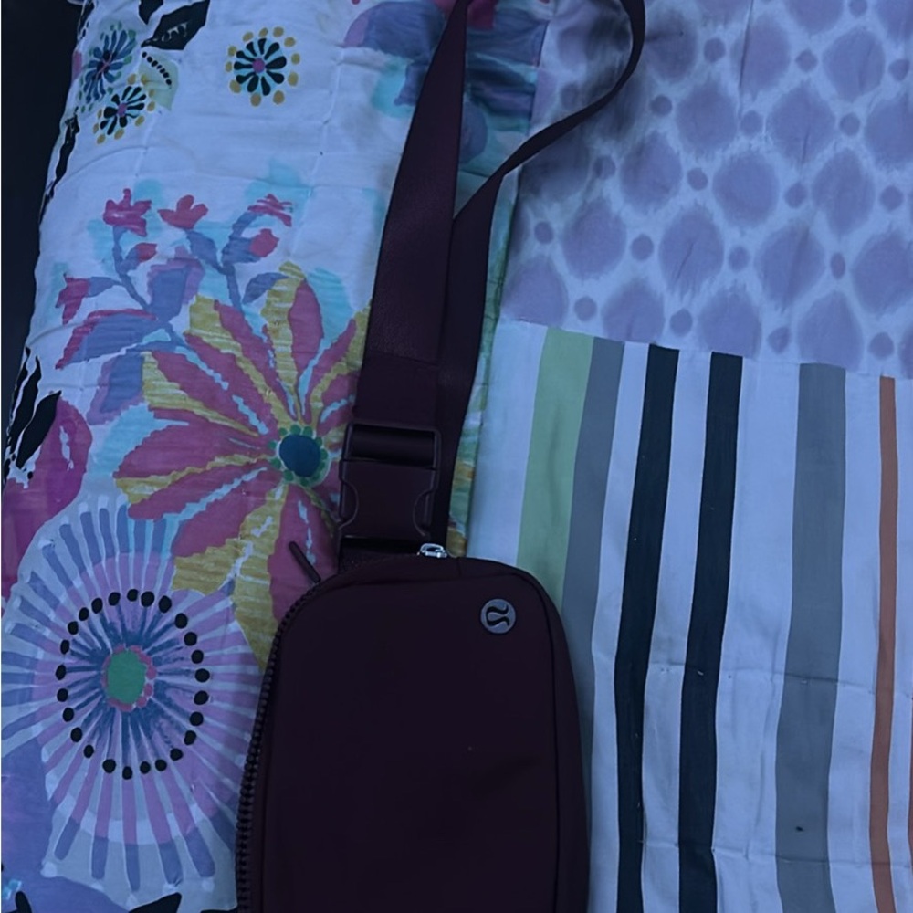Stylish Burgundy Women's Bag